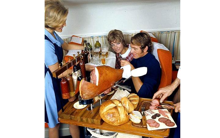 jedzenie w samolotach