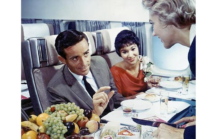 jedzenie w samolotach