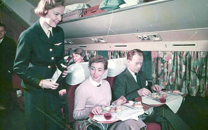 jedzenie w samolotach