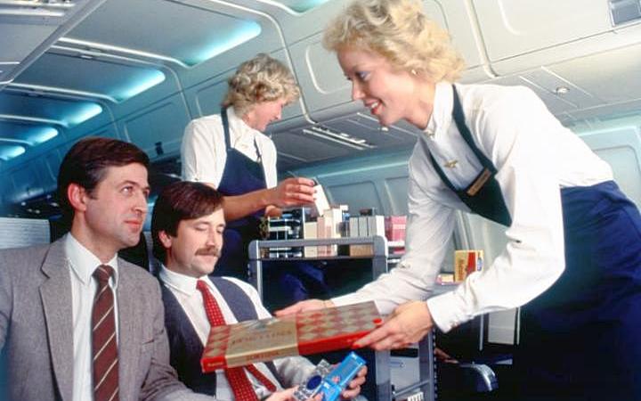 jedzenie w samolotach