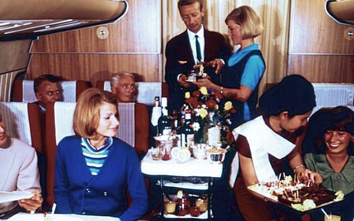 jedzenie w samolotach